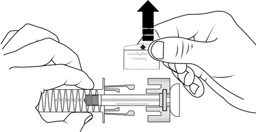Dispositivo autoiniettante con ago esposto e pressione indicata da una freccia verso l